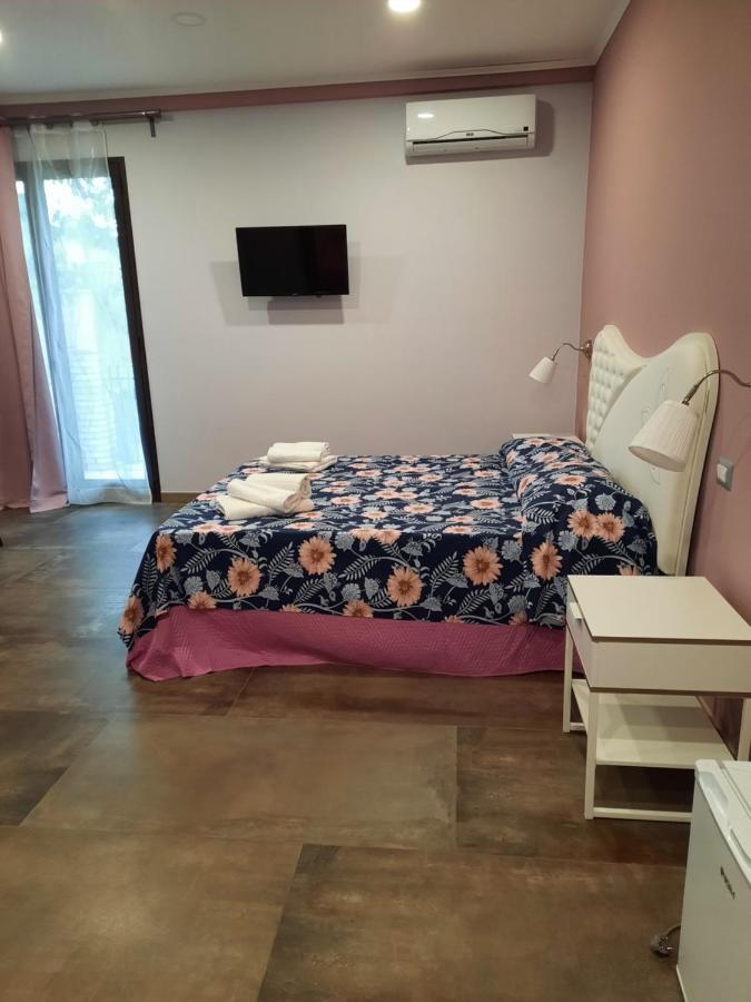 Taorbay Bed & Breakfast Giardini Naxos Ngoại thất bức ảnh